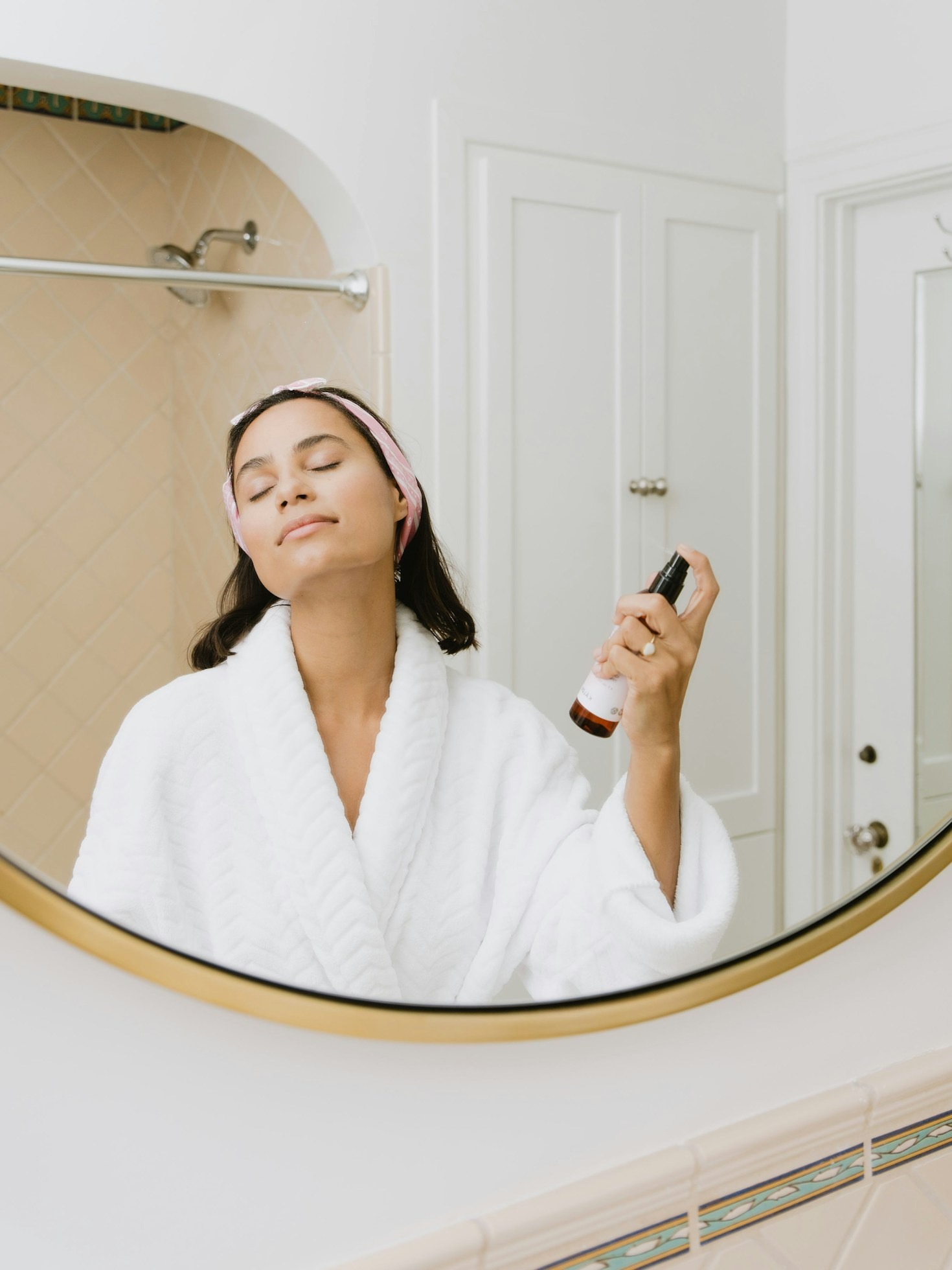 Signs It’s Time to See a Dermatologist